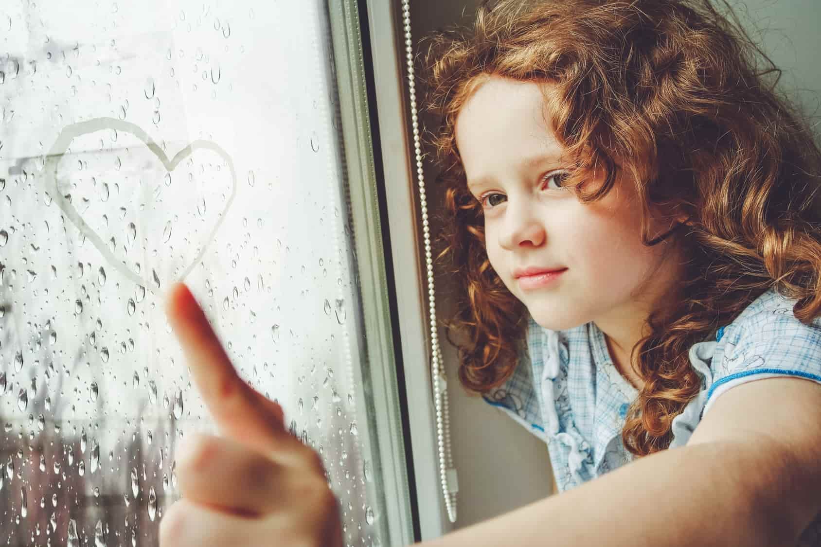 bezpieczne okno dla dziecka